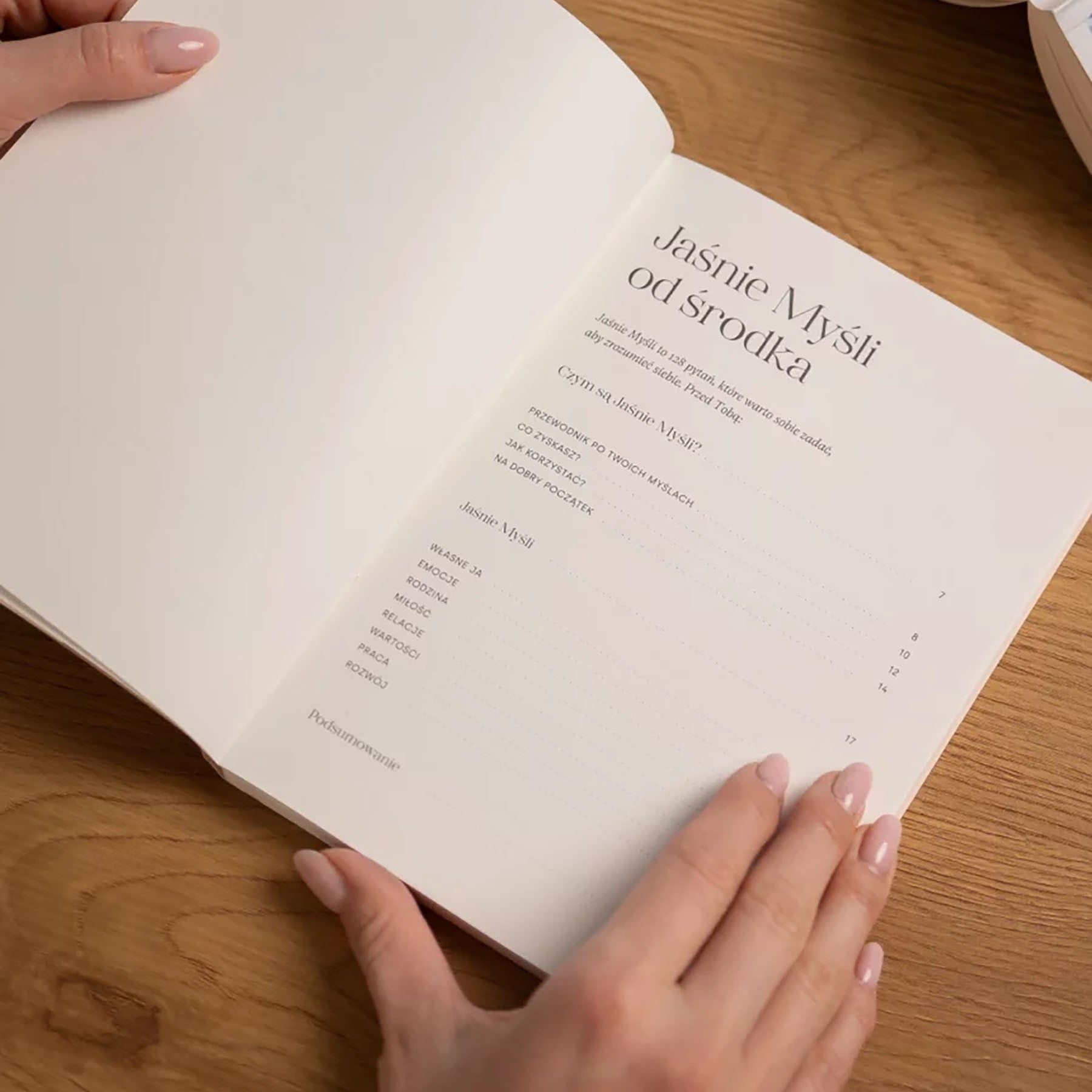 Dziennik Jaśnie Myśli – różowy, Jaśnie Plan, papierniczy design