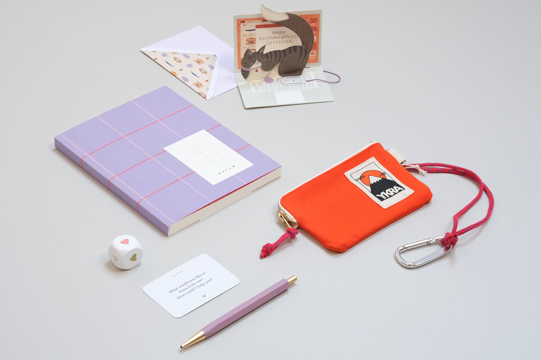 Kartka pop-up – kot na laptopie, UWP Luxe, papierniczy design