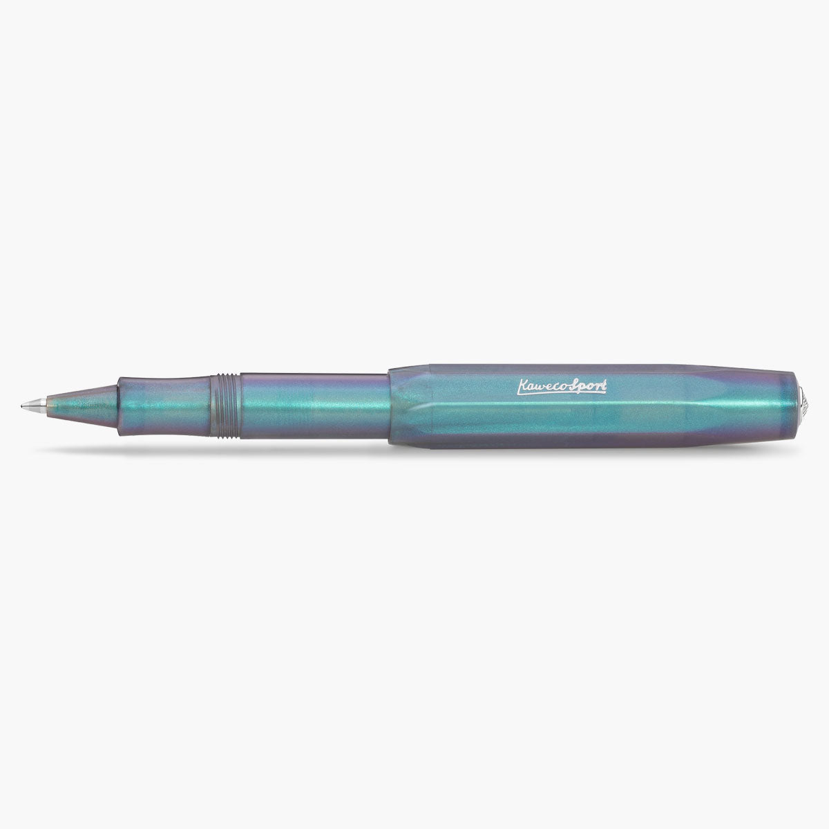 Pióro kulkowe Kaweco Lunar Sport Shadow Blue w kolorach fioletowo-niebieskich ze srebrną stalówką i napisem Kaweco Sport.