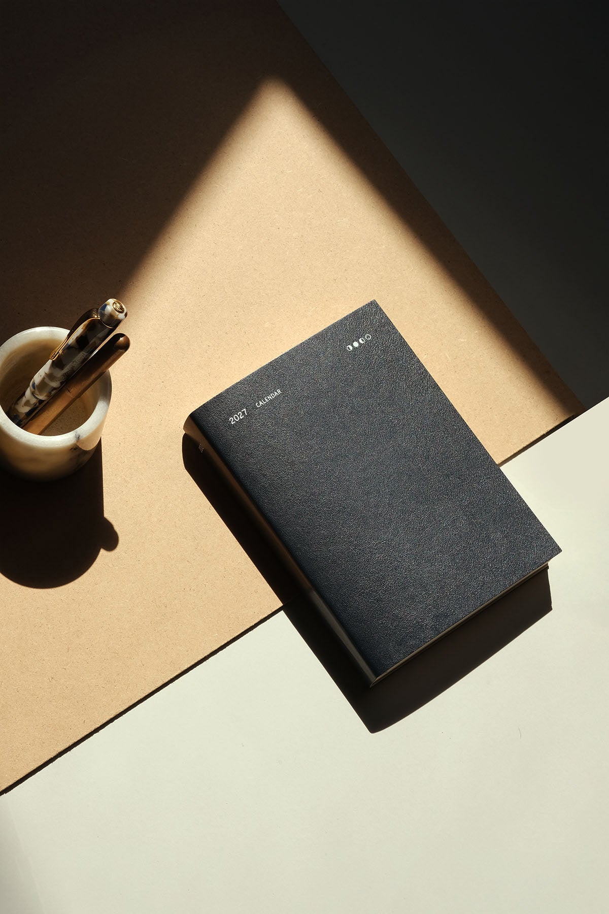 [PRESALE] Everyday 2027 Calendar – Ink