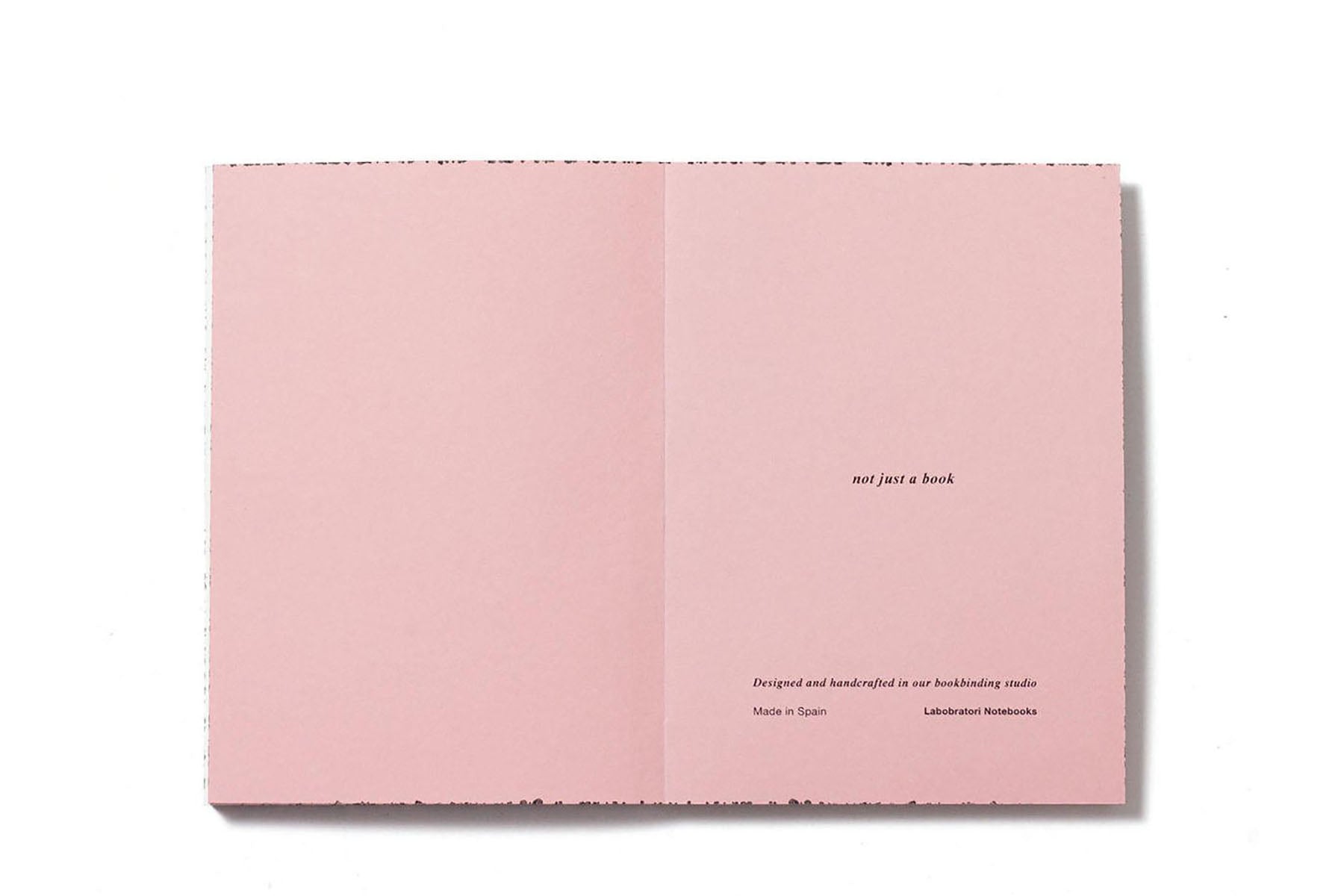 Notes Spray Splash A5 w miękkiej oprawie – różowy, LABOBRATORI, papierniczy design